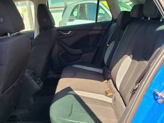 SKODA Kamiq usata, con Autoradio