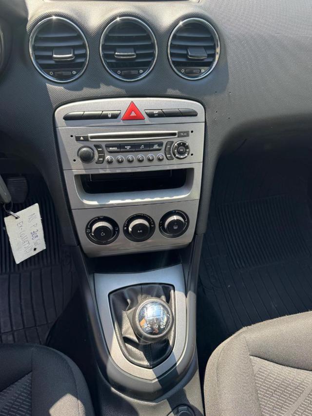 PEUGEOT 308 usata, con Specchietti laterali elettrici