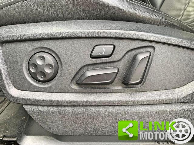 AUDI Q5 usata, con Autoradio digitale
