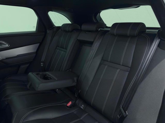 LAND ROVER Range Rover Velar usata, con Cronologia tagliandi