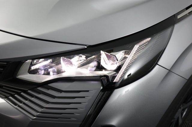 PEUGEOT 5008 usata 7