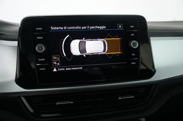 VOLKSWAGEN T-Roc usata, con Park Distance Control