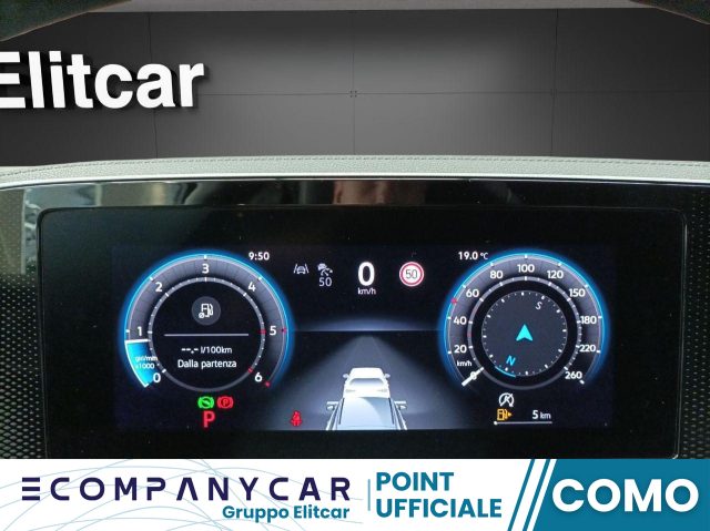 VOLKSWAGEN Passat usata, con Gancio traino