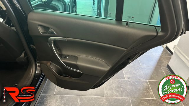 OPEL Insignia usata, con Regolazione elettrica sedili