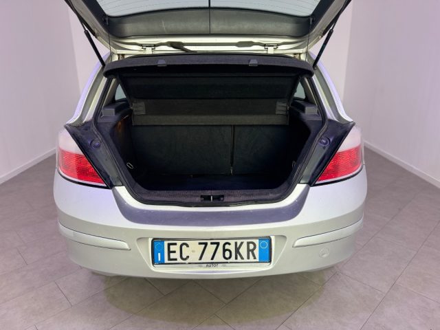 OPEL Astra usata 16