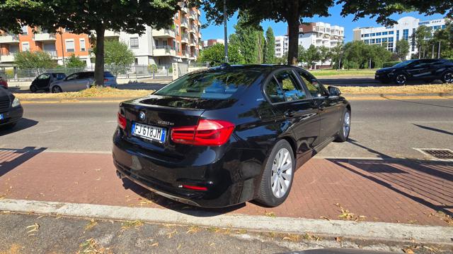 BMW 330 usata, con Autoradio