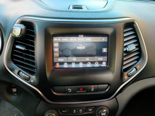 JEEP Cherokee usata, con Climatizzatore
