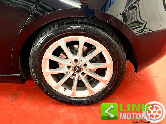 MERCEDES-BENZ A 200 usata, con Fari LED