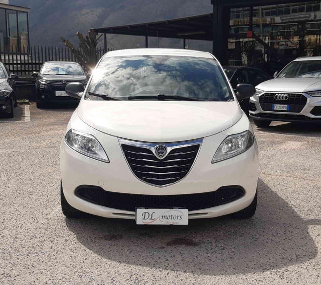 LANCIA Ypsilon usata, con Airbag