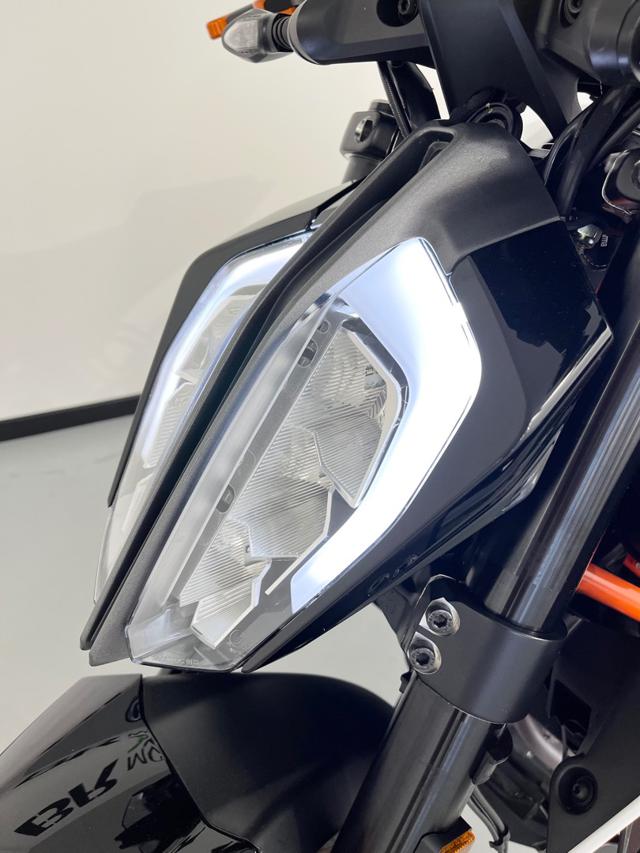 KTM 390 Duke usata 10