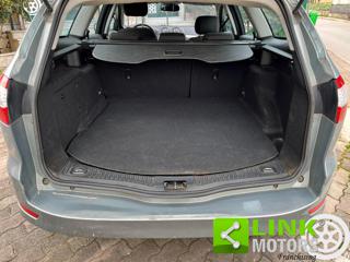 FORD Mondeo usata, con Specchietti laterali elettrici