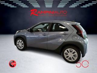 TOYOTA Aygo X usata 9