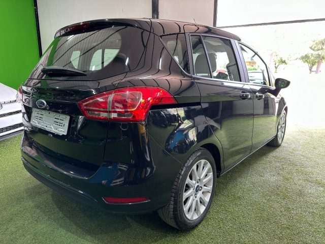 FORD B-Max usata, con Autoradio