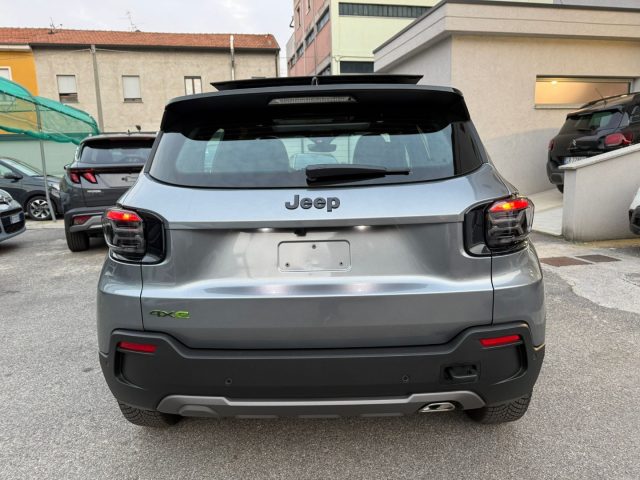 JEEP Avenger usata, con Autoradio digitale