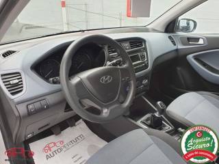 HYUNDAI i20 usata, con Chiusura centralizzata