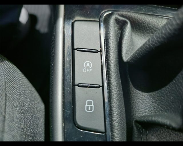 SKODA Fabia usata, con Bluetooth