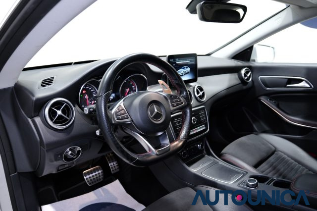 MERCEDES-BENZ CLA 220 usata, con Boardcomputer
