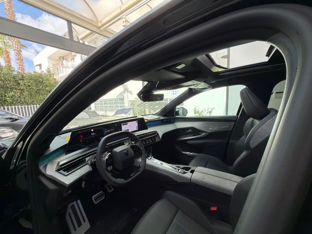 PEUGEOT 3008 usata, con Sensore di luce