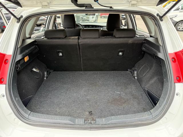 TOYOTA Auris usata, con Filtro antiparticolato