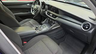 ALFA ROMEO Stelvio usata, con Controllo automatico clima