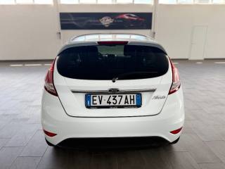 FORD Fiesta usata, con Autoradio