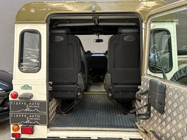 LAND ROVER Defender usata 11