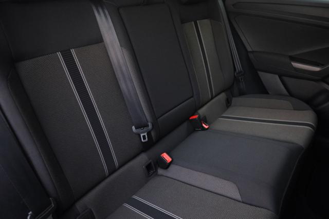 VOLKSWAGEN T-Roc usata, con Sensori di parcheggio posteriori