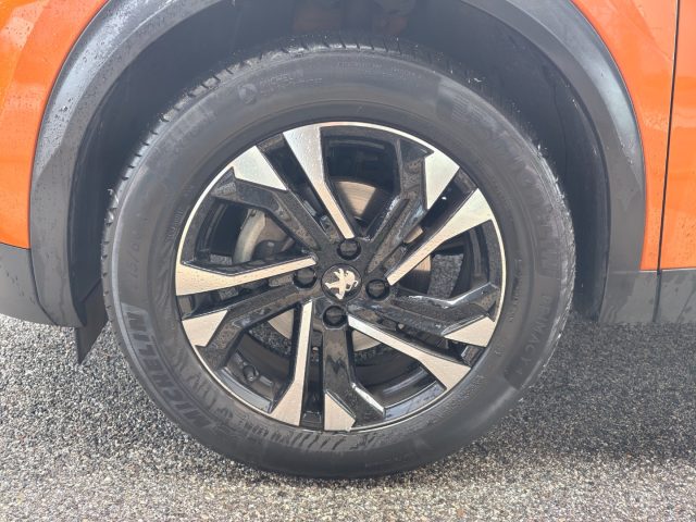 PEUGEOT 2008 usata, con Boardcomputer