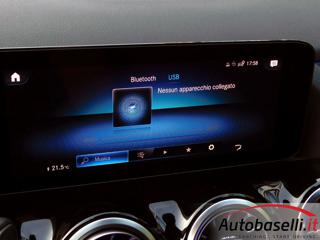MERCEDES-BENZ GLA 180 usata, con Sistema di avviso di distanza
