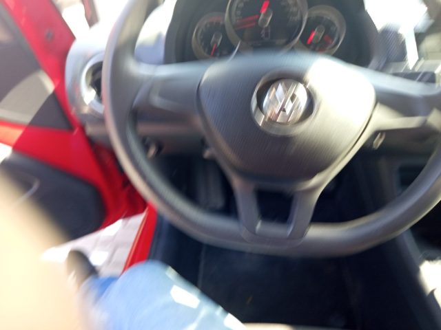 VOLKSWAGEN up! usata, con Servosterzo