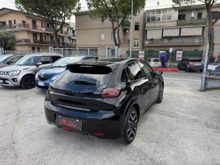 PEUGEOT 208 usata, con Autoradio