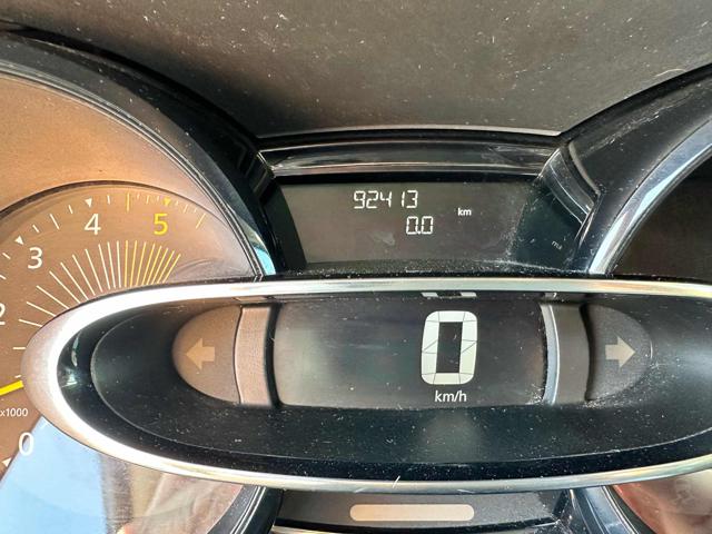RENAULT Clio usata, con USB