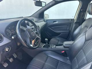 MERCEDES-BENZ B 200 usata, con Chiusura centralizzata