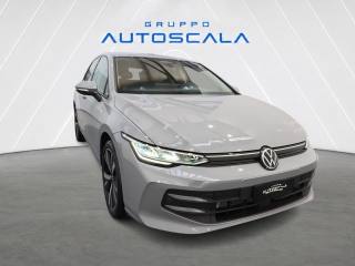 VOLKSWAGEN Golf usata, con Autoradio