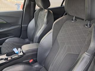 PEUGEOT 2008 usata, con Interni in pelle