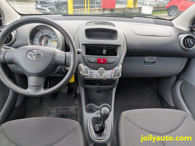 TOYOTA Aygo usata 20