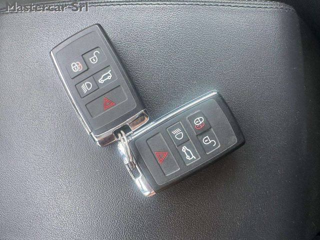 JAGUAR E-Pace usata, con Regolazione elettrica sedili