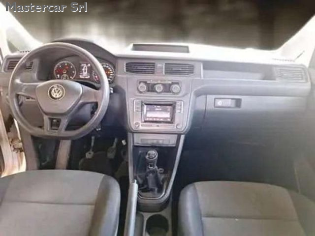 VOLKSWAGEN Caddy usata, con USB