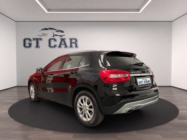 MERCEDES-BENZ GLA 200 usata, con Autoradio