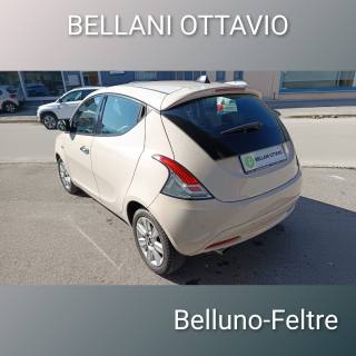 LANCIA Ypsilon usata, con Autoradio