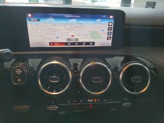 MERCEDES-BENZ CLA 180 usata, con Fendinebbia