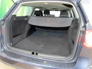 VOLKSWAGEN Passat usata, con Lettore CD