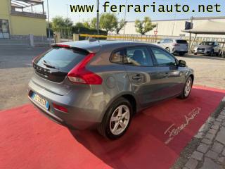 VOLVO V40 usata, con Airbag laterali