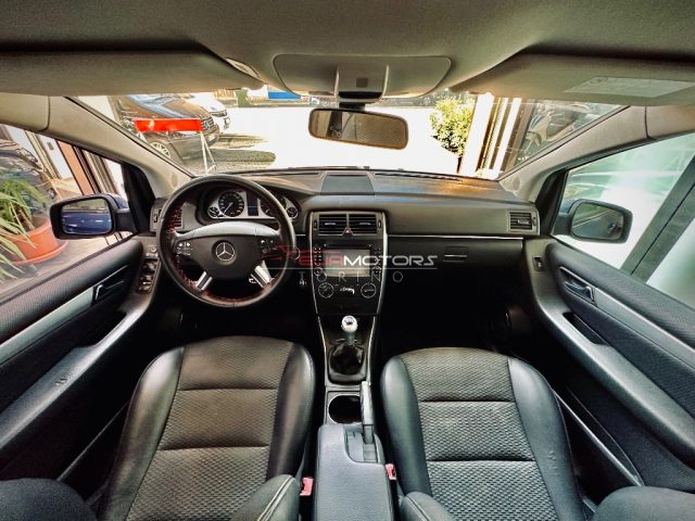 MERCEDES-BENZ B 200 usata, con Climatizzatore