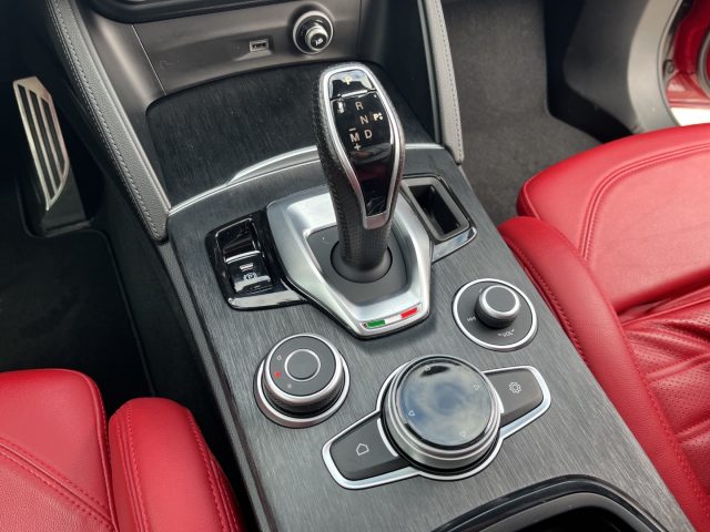 ALFA ROMEO Stelvio usata, con Controllo elettronico della corsia