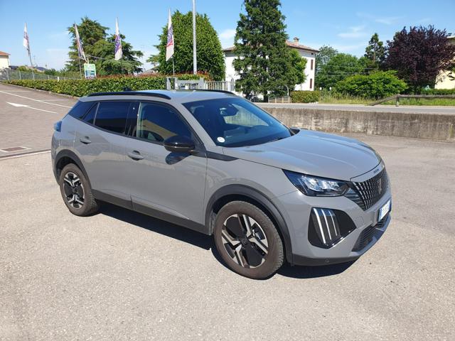 PEUGEOT 2008 usata, con Autoradio