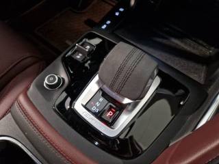 JAGUAR E-Pace usata, con Autoradio digitale