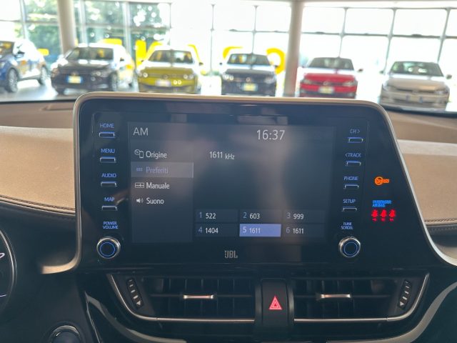 TOYOTA C-HR usata, con Interni in pelle