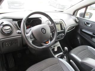 RENAULT Captur usata, con Touch screen