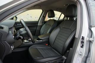 ALFA ROMEO Stelvio usata, con Cerchi in lega